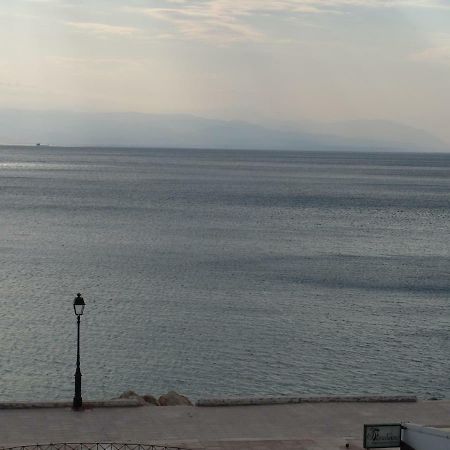 Grace Apartments Λουτράκι Εξωτερικό φωτογραφία